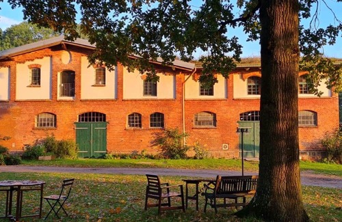Behren-Luebchin Appartement | Vacation home Duckwitz 1 - Vacation at Duckwitz Castle