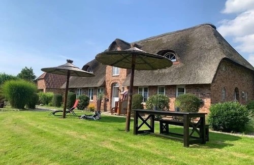 Neugalmsbull Appartement | Vacation apartment/apartment for 3 guests with 75m² in Galmsbüll (270450)