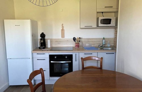 Argent-sur-Sauldre Maison | Canal-side house