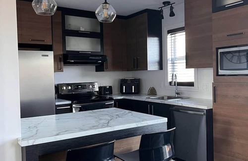 Saint-Elie-dʼOrford Maison | Comfort comes first.