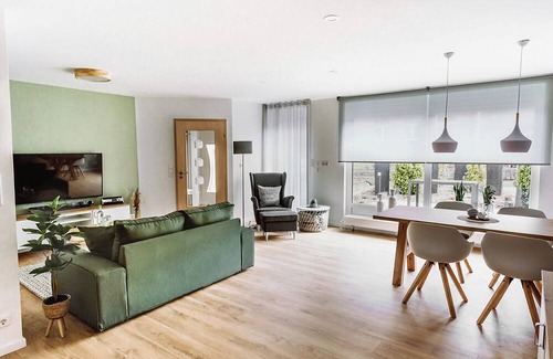 Alme Appartement | Pure relaxation: Brilon vacation apartment with a forest feel for the whole family!