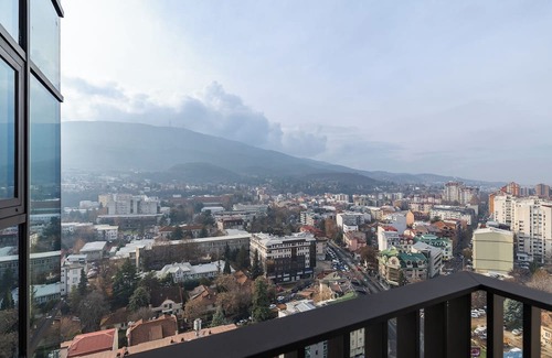 Centar Appartement | Top Floor Presidential Suite - 3 bedroom apartment in Skopje w/free parkingnn