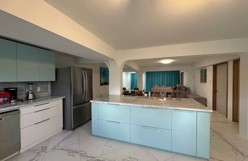 San Antonio Maison | Sunset Beach House