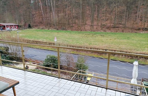 Marburg Appartement | Marburg Apartment relaxed Erwin in a quiet location on the edge of the forest with balcony