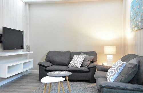 Quartier 5-4 Maison | Century-old house for groups of up to 16 people
