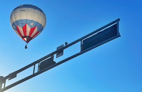 Nor Este Appartement | 1br/1bath - Corner Luxury Apartment. 7 min from Balloon Fiesta Park. Views! n