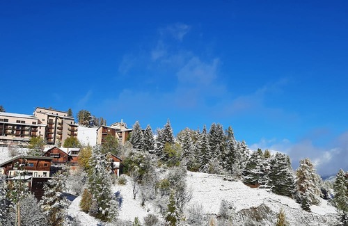 Enchastrayes Appartement | Studio 4p - magnificent view - at the foot of the slopes