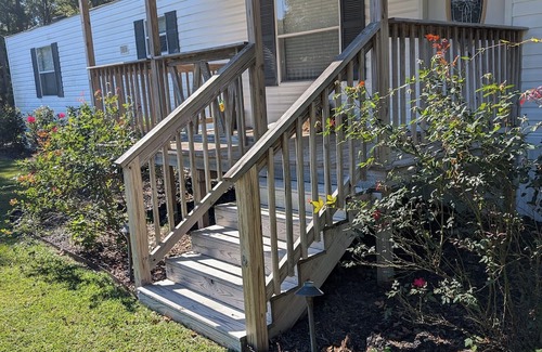 Summerton Maison | Charming 2-BR 2BA on Lake Marion- John C Landing -Cuddo Summerton SC