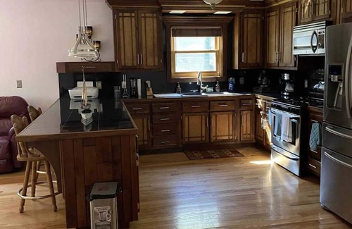 West Fork Maison | Entire House with Pool & Playground on 3 Acres
