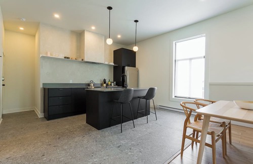 Hochelaga Appartement | HOMA-Comfort&Style-1BR-Spacious-Natural Light-FeelHome-A/C-SelfCheckIn-Metro