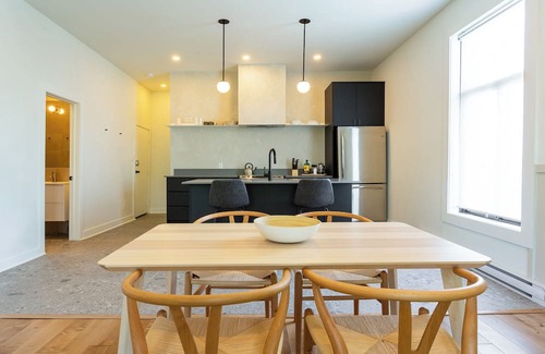 Hochelaga Appartement | HOMA-Comfort&Style-1BR-Spacious-Natural Light-FeelHome-A/C-SelfCheckIn-Metro