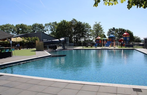 Lathum Station Balnéaire | Cube De Luxe - Two Bedroom Resort, Sleeps 4