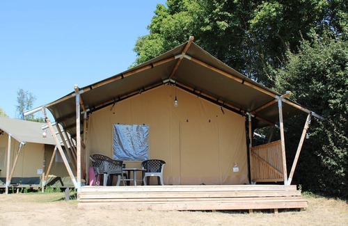 Lathum Station Balnéaire | Safari tent 6 person with bathroom