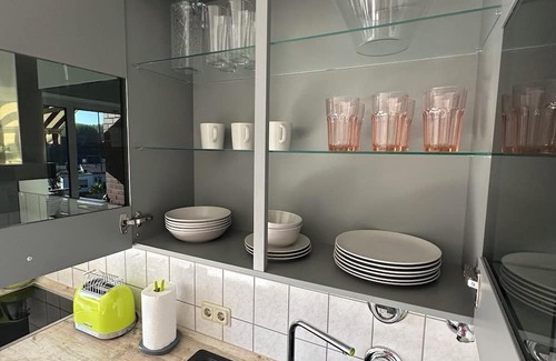 Roggendorf/Thenhoven Appartement | Modern, spacious apartment with home office and balcony