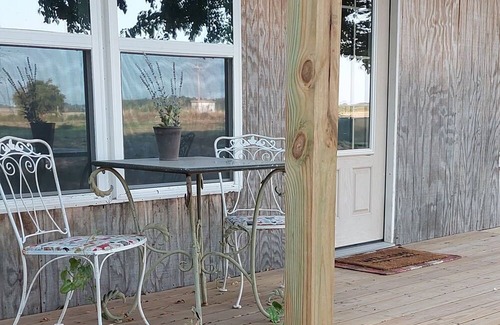Bison Cabine | Cozy cabin in small town Crescent with WiFi