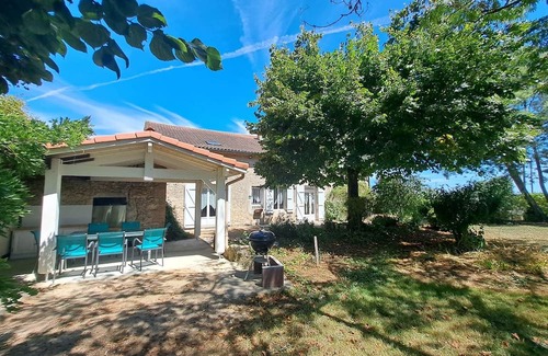 Saint-Pierre-de-Buzet Appartement | Gîte "Les Glycines" 3 bedrooms
