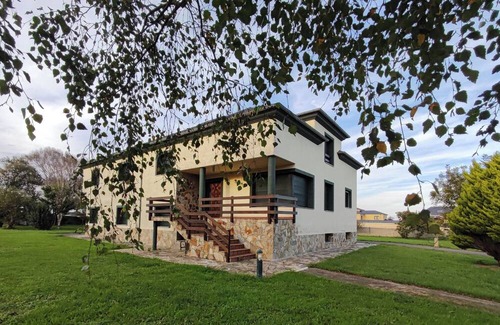 Figueras (Castropol) Maison | Beautiful and spacious country house in Ribadeo, with large property