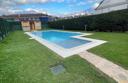Saron Appartement | 3 min from the Cabárceno Nature Park.