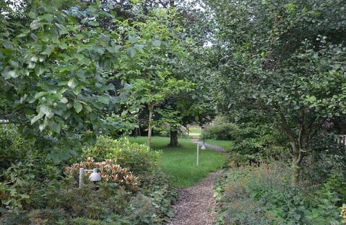 Juebek Location De Bateaux | Holsteinshof Comfortable holiday residence