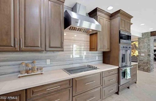 Ahwatukee Foothills Maison | Ultimate Luxury Villa w/ Pool, Jacuzzi & Views