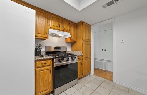 Pleasant Valley Maison | Relaxing Austin Stay Close to Downtown and Airport