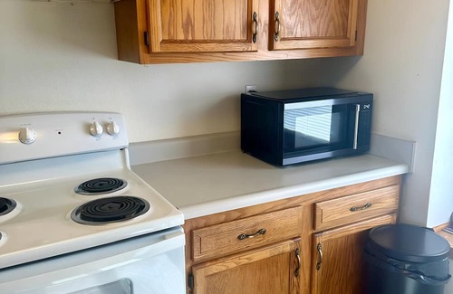 Coralville Maison | Quiet and convenient house close to UIHC
