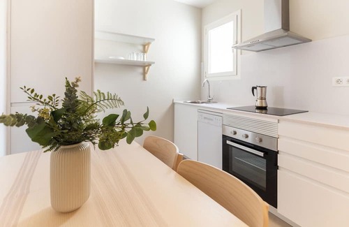 El Baix Guinardo Appartement | Weflating SANT PAU - Cozy 4 BDR