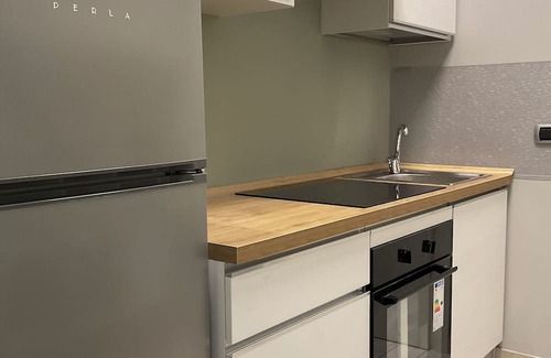 San Salvario Appartement | Two-room apartment with completely new kitchen 10 minutes' walk from the center of Turin