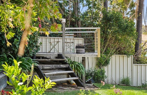 Forresters Beach Maison | Beachside Bliss Forresters Beach