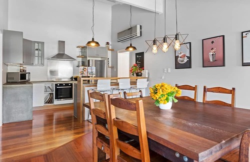 Forresters Beach Maison | Beachside Bliss Forresters Beach