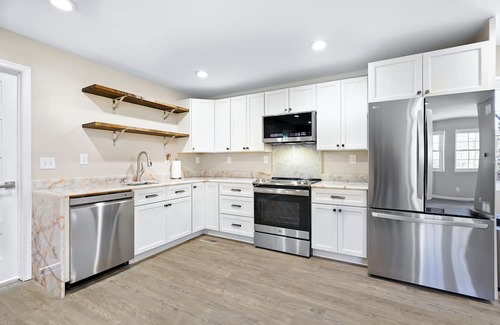 Elkton Maison | Secluded Barndominium Retreat. Minutes from Fair Hill International. 10min UD