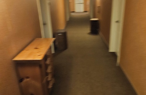 Valley Forge Maison | Cozy hotel in charming Phoenixville with WiFi, AC