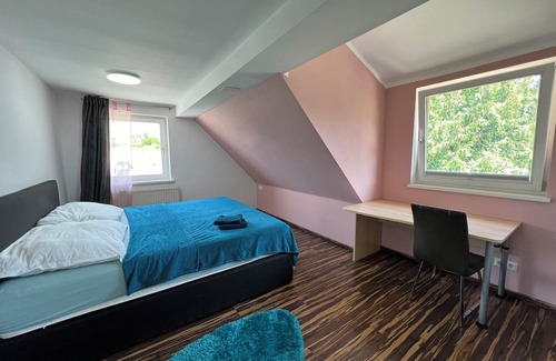 Hohenthurn Maison | Fair-priced and compact rooms overlooking Dobratsch (10 mins to Dreiländereck)