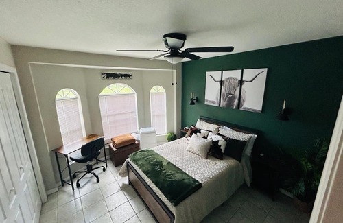 Wesley Chapel South Maison | Cozy Guest House in Zephyrhills/Wesley Chapel!