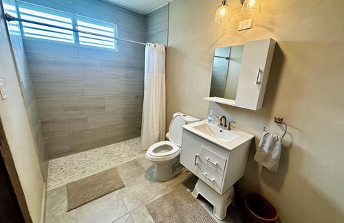 Media Luna Maison | Casa playero house near various beaches