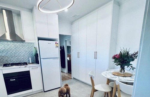 Jacana Maison | Home with a view 15 minutes from the airport!