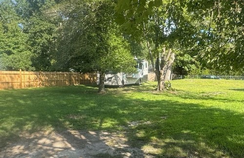 Woodbine Maison | Camper/RV in Woodbine, NJ