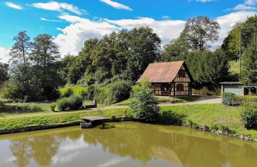 Lembach Maison | The Domaine du Pêcheur enamel. In the heart of the Northern Vosges, with private pond.