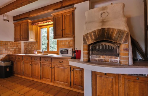 Lembach Maison | The Domaine du Pêcheur enamel. In the heart of the Northern Vosges, with private pond.