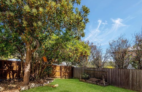 Holland Park West Maison | 4BDR 2BTH Home Holland Park