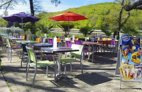 Alrance Maison | Camping 3 étoiles - Piscine - ccaadga