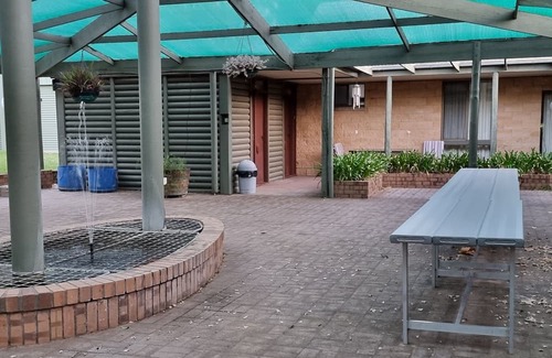 Murbko Maison | Rivergums Homestead - River Frontage! nWith ski beach and board walk.