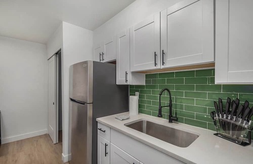 Tempe Appartement | Recently renovated apartment is just a 5-minute walk to Arizona State University's main campus