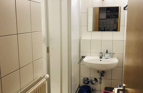 Trossingen Appartement | Gemütliche, Voll Ausgestattete Einzimmerwohnung in Trossingen
