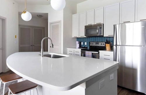 Downtown San Antonio Appartement | Barsala l 1BD located minutes from The Alamo