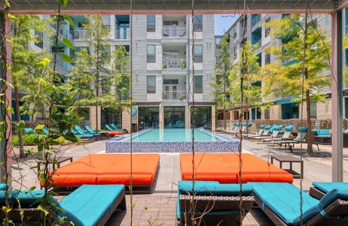 Downtown San Antonio Appartement | Barsala l Spacious 2BD with Panoramic Views plus Fitness Center