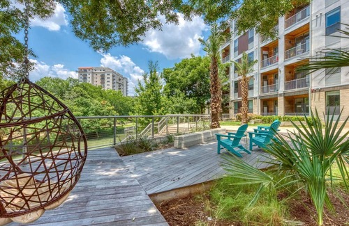Downtown San Antonio Appartement | Barsala l Spacious 2BD with Panoramic Views plus Fitness Center
