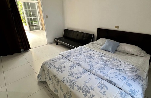 Playa San Blas Maison | 3-bedroom house in welcoming Playa San Blas with AC, WiFi