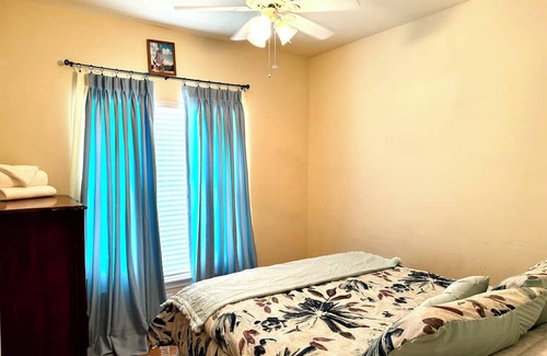 Fellowship Autre | Charming 2-bedroom pet-friendly apartment on Equestrian woodland farm.