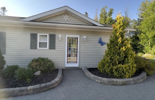 Saint John Maison | Paradise on Douglas Lake (B)